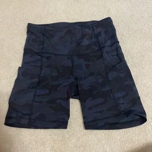 lululemon athletica | Shorts 